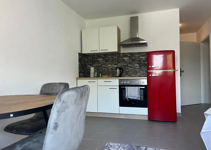 Simplex Am Europaplatz 公寓式酒店 *